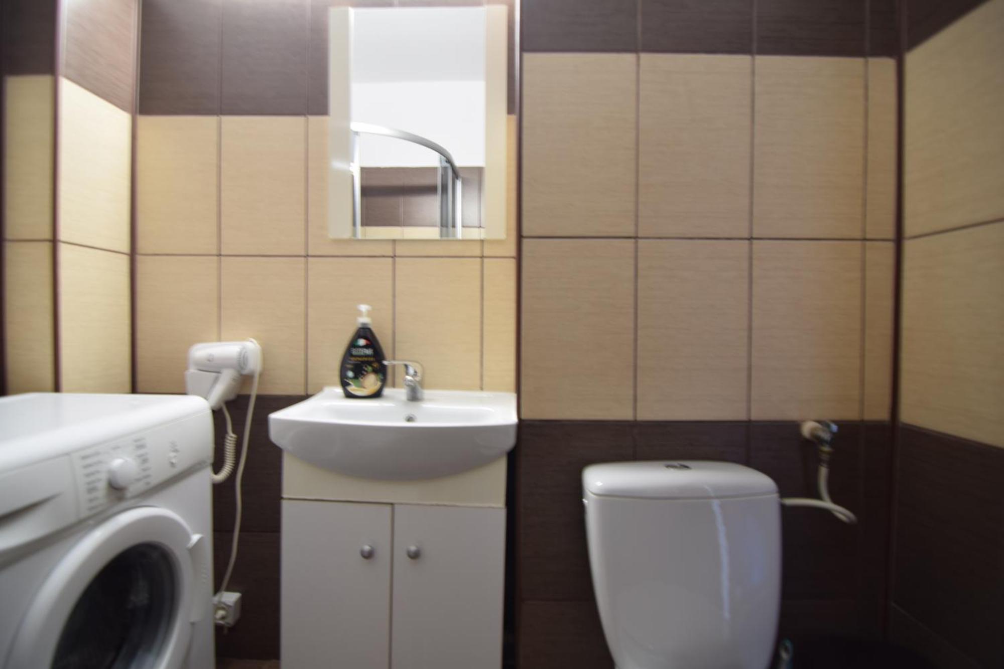 Resedinta Luterana Apartment Bucharest Luaran gambar