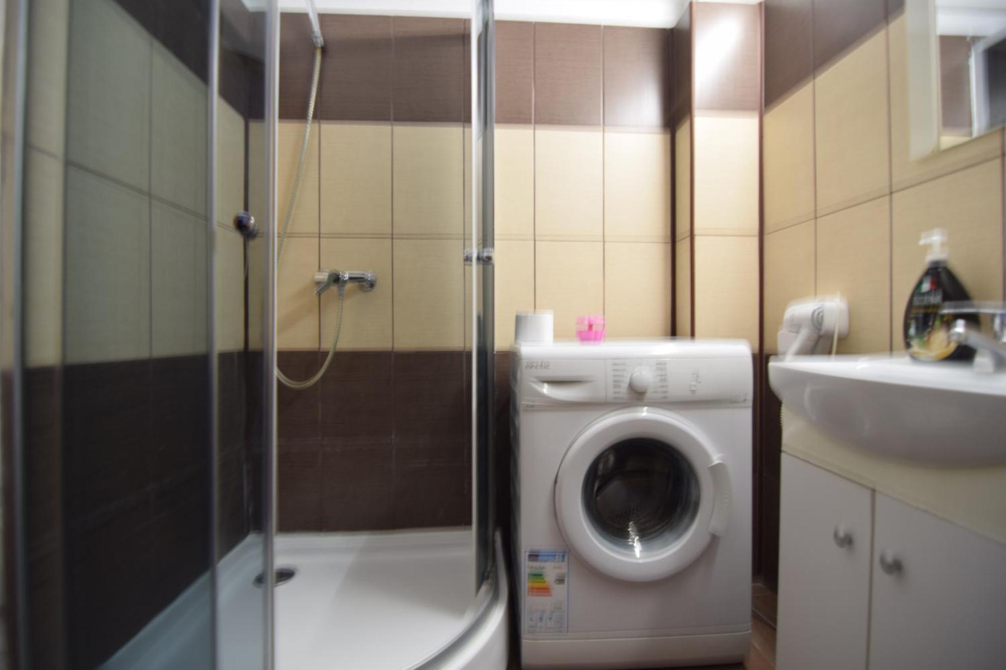 Resedinta Luterana Apartment Bucharest Luaran gambar